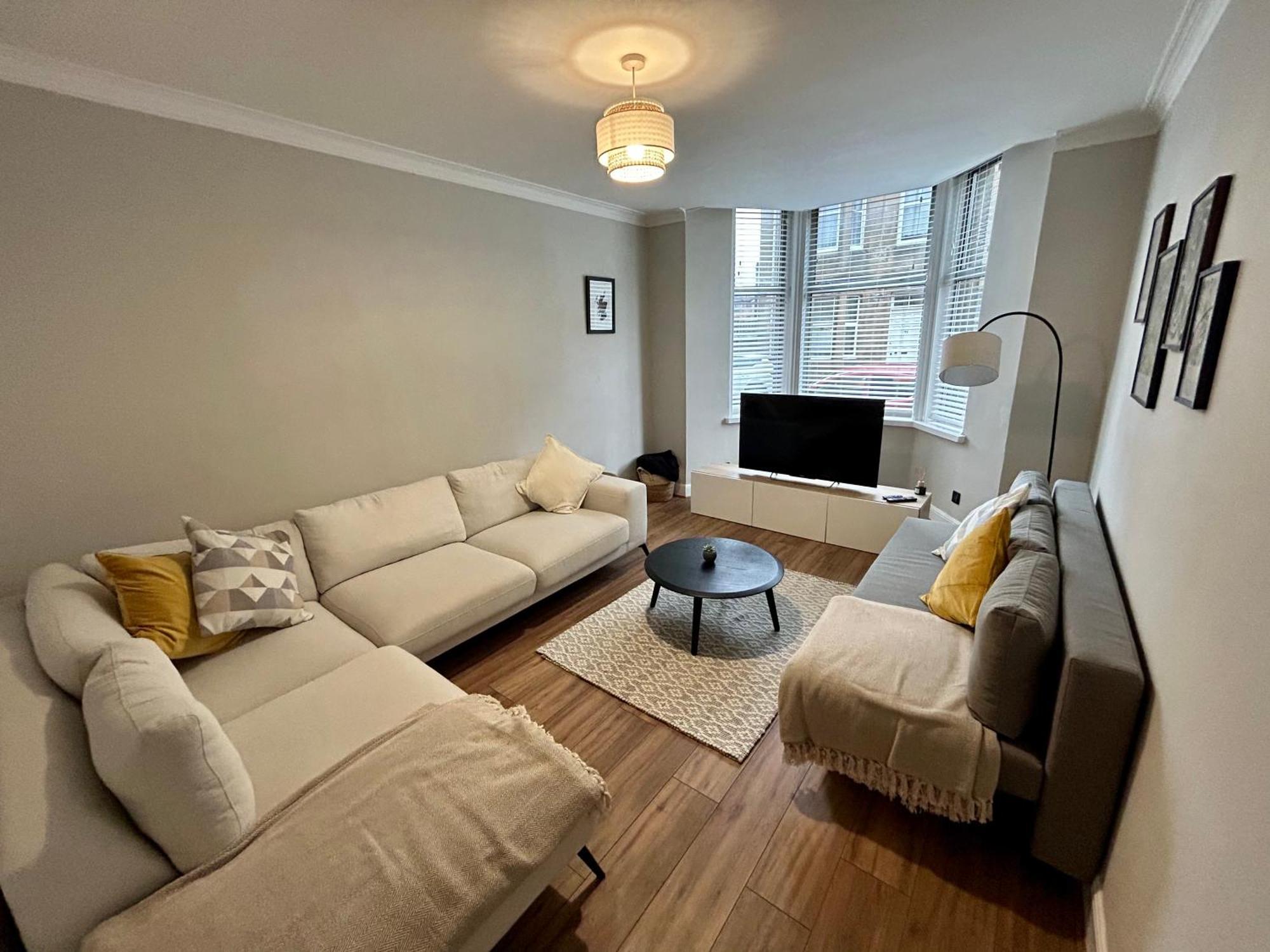 West Dunbartonshire Flat Apartment Dumbarton Exterior photo